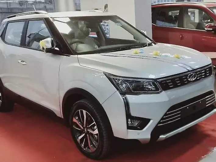  Mahindra Xuv3oo W8 O Pm Bs6 Mt For Sale In Sonitpur